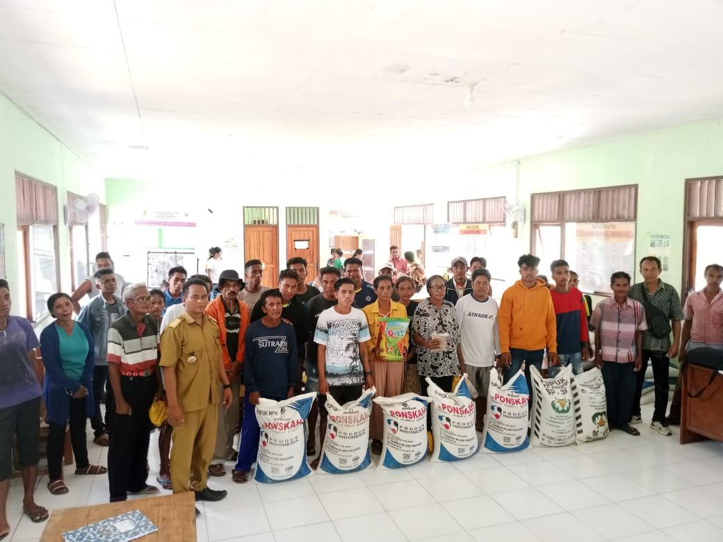 Pembagian Pupuk, Bibit Holtikultura, Alat Untuk Pertanian DD 2023
