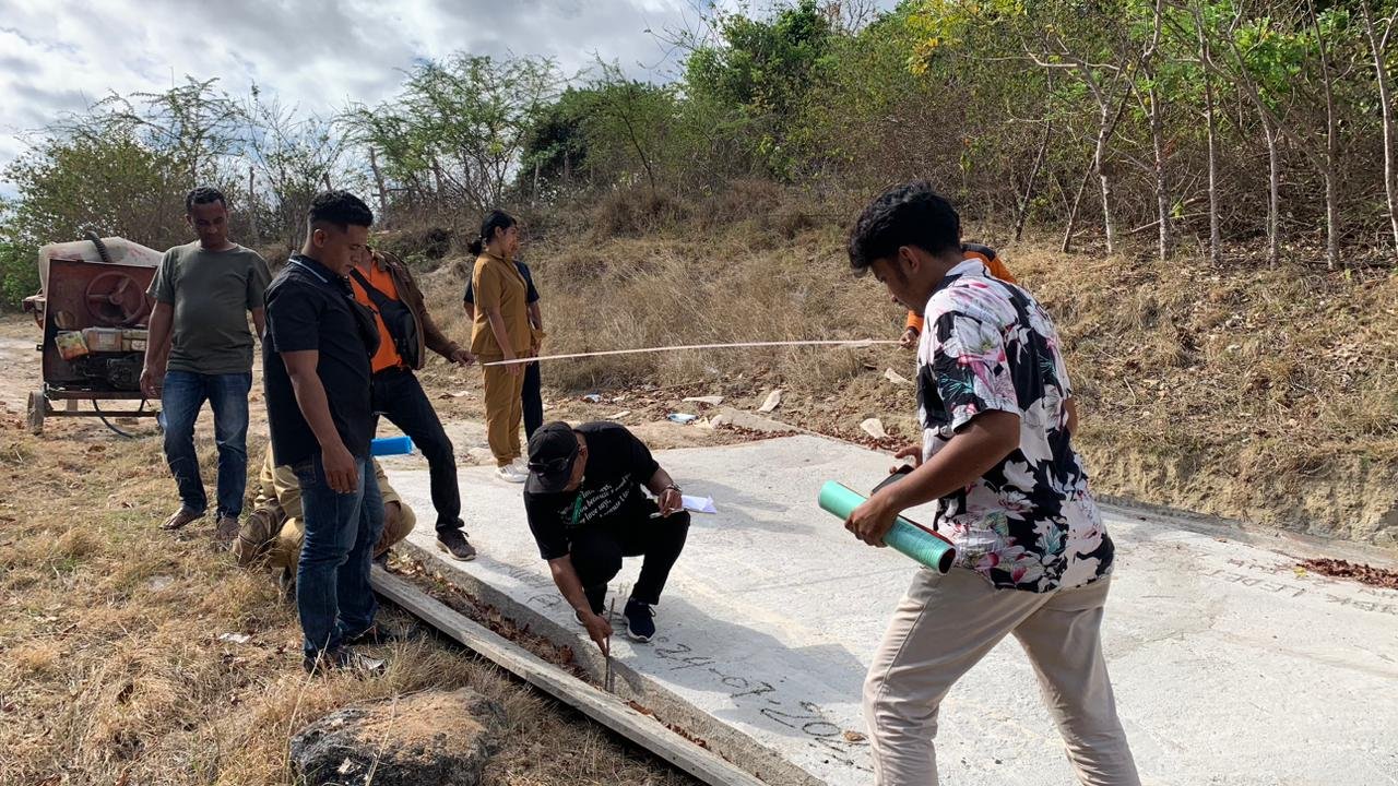 pembangunan rabat jalan ke aula serbaguna DD 2023
